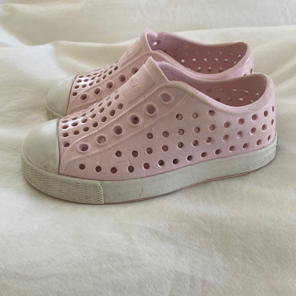 Native Jefferson size toddler 6